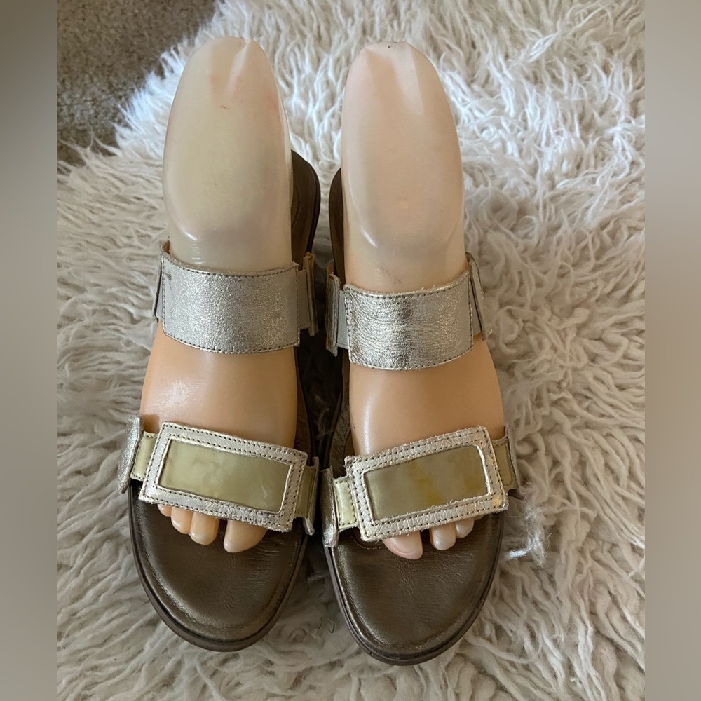 NAOT WEDGES SIZE 39/8.5 EUC